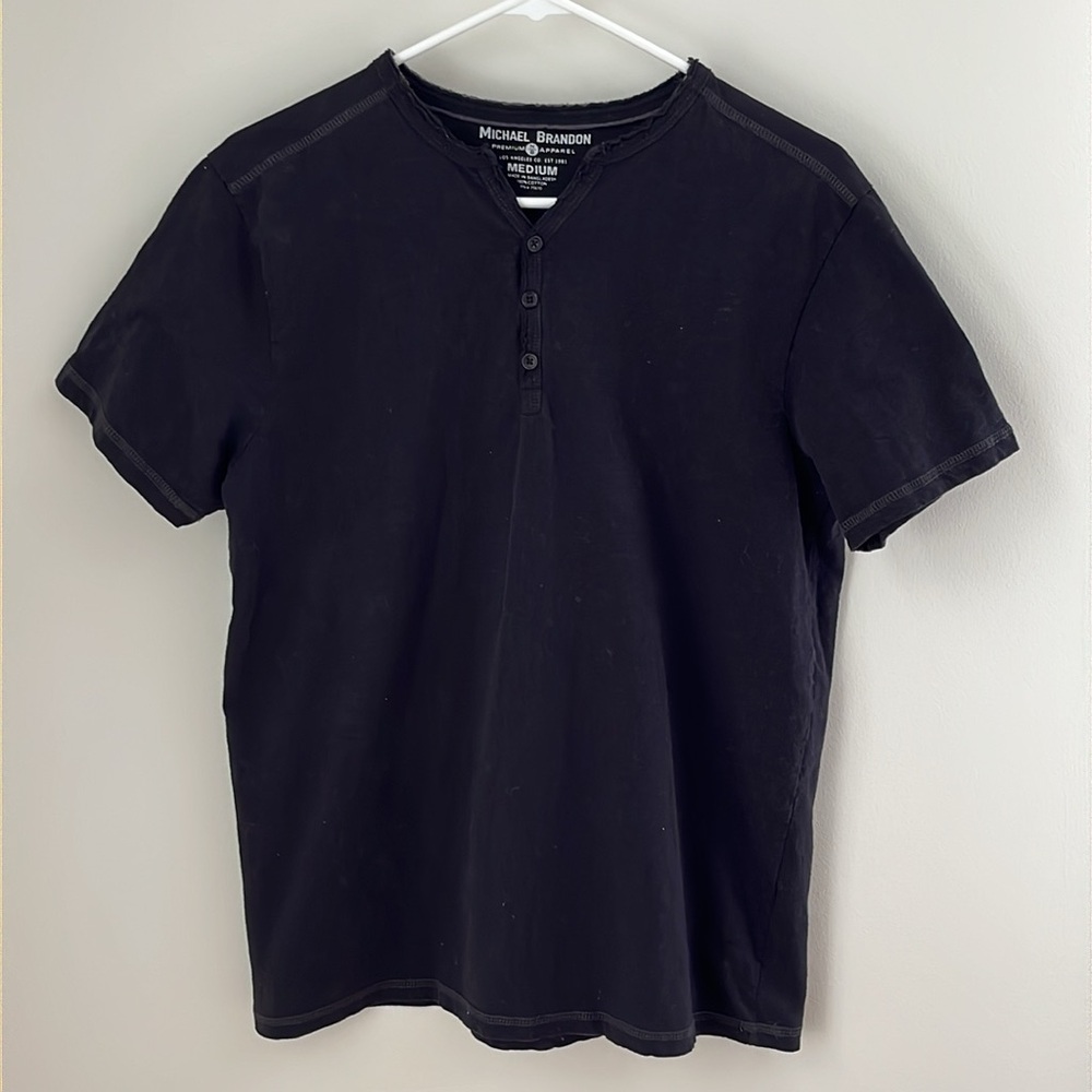 MICHAEL BRANDON Short Sleeve Black Mock Henley Shirt